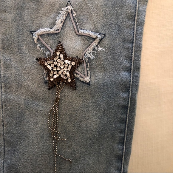 Set of two Diane Gilman embellished jeans 8 - Picture 6 of 10